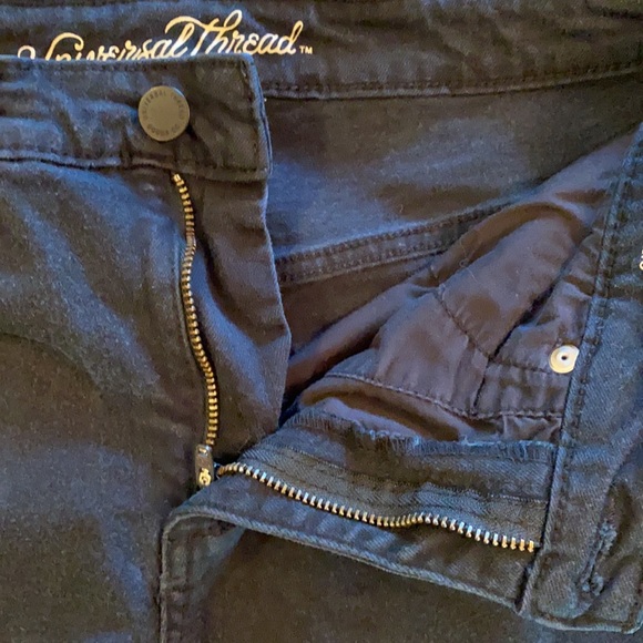 Universal Thread High Rise Skinny Jeans Size 6/28S - Picture 4 of 8